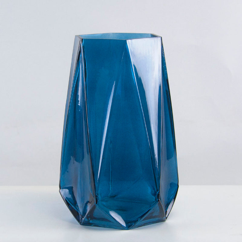 Diamond Cut Vase - Luxury Glass Flower Vase | Unlimited Containers | Wholesale Floral Vases For Home Decor Companies