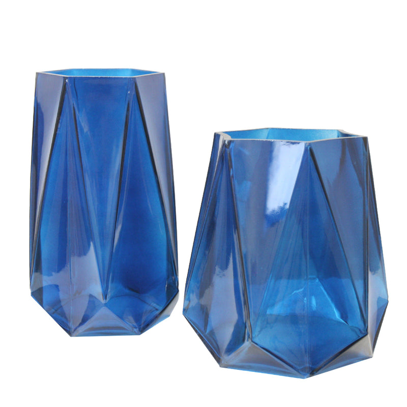 Diamond Cut Vase - Beautiful Glass Flower Arrangement Vase | Unlimited Containers | Wholesale Decorative Floral Vases Supplier