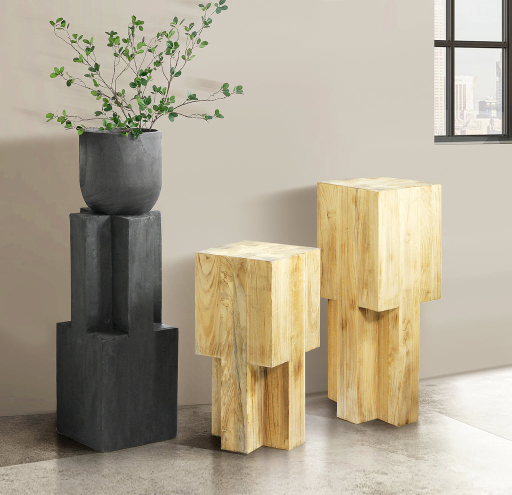 Wood Pot and Column