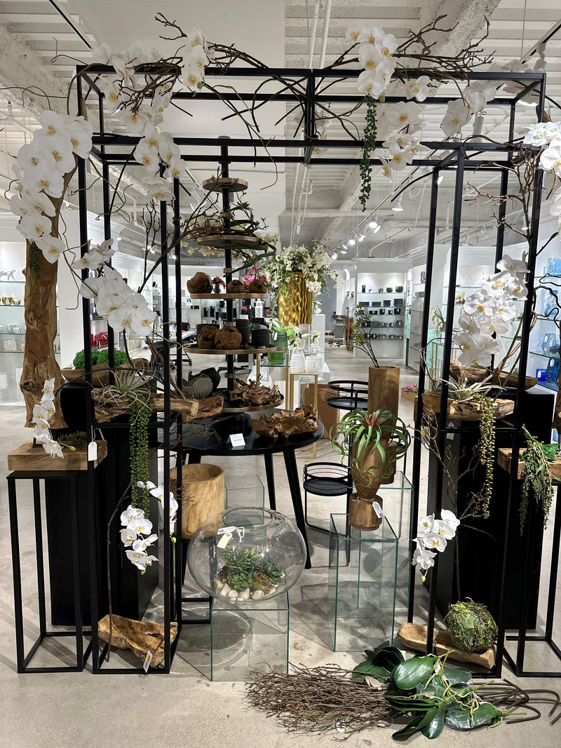 Metal Stand Display Pedestal (Powder Coated) - Wholesale Designer Metal Candleholders & Candelabras, Modern Centerpieces, Contemporary Plant Stands in Bulk for Interior Design & Home Decor | Unlimited Containers Inc