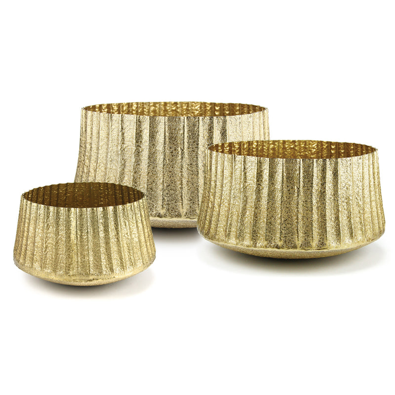 Scallop Metal Bowl - Wholesale Designer Metal Candleholders & Candelabras, Modern Centerpieces, Contemporary Plant Stands in Bulk for Interior Design & Home Decor | Unlimited Containers Inc
