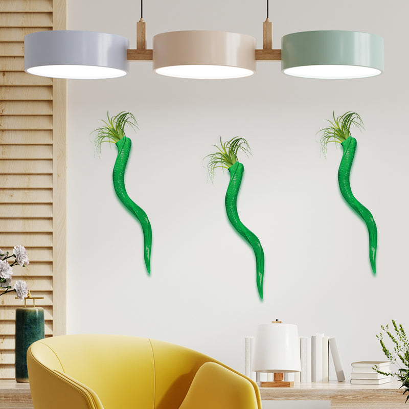 Hanging Wall Horn - Wholesale Poly Resin Vases for Flowers, Designer Poly Resin Columns, Aesthetic Stands and Modern Centerpieces in Bulk for Home Decor Industry | Unlimited Containers Inc