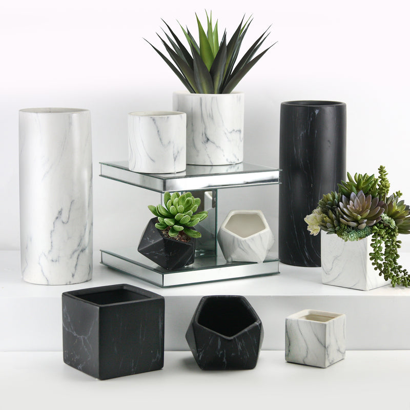 Black and White Marble Collection