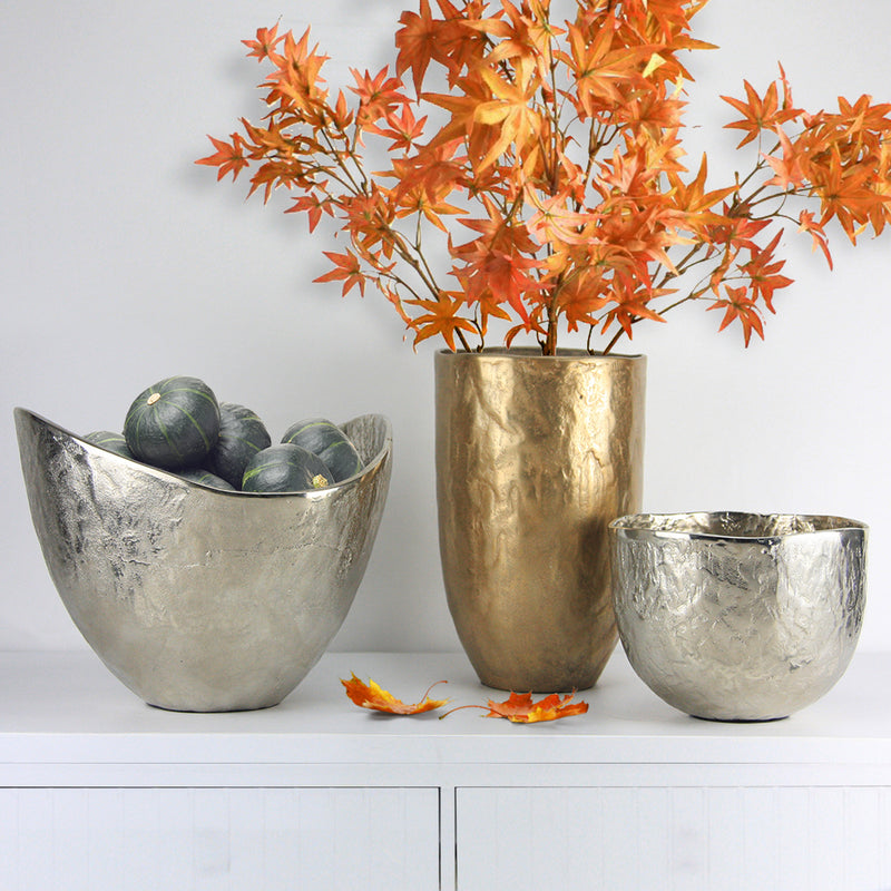 Curve Bowl - Wholesale Designer Metal Candleholders & Candelabras, Modern Centerpieces, Contemporary Plant Stands in Bulk for Interior Design & Home Decor | Unlimited Containers Inc