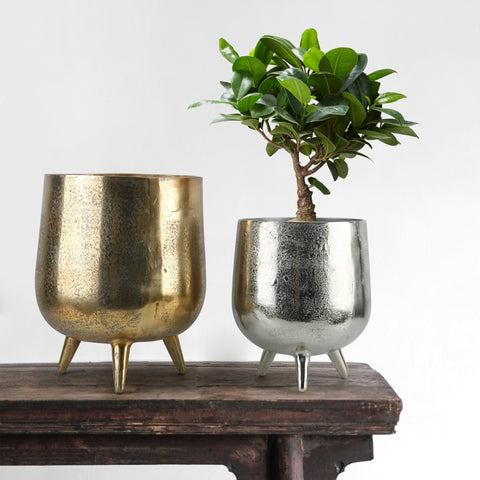 three legged plant pot Tripod Metal Round Pot